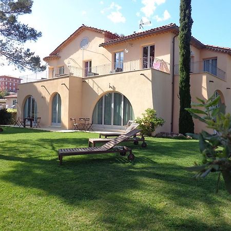 Appartement Villa Angelina Grimaud Exterior photo