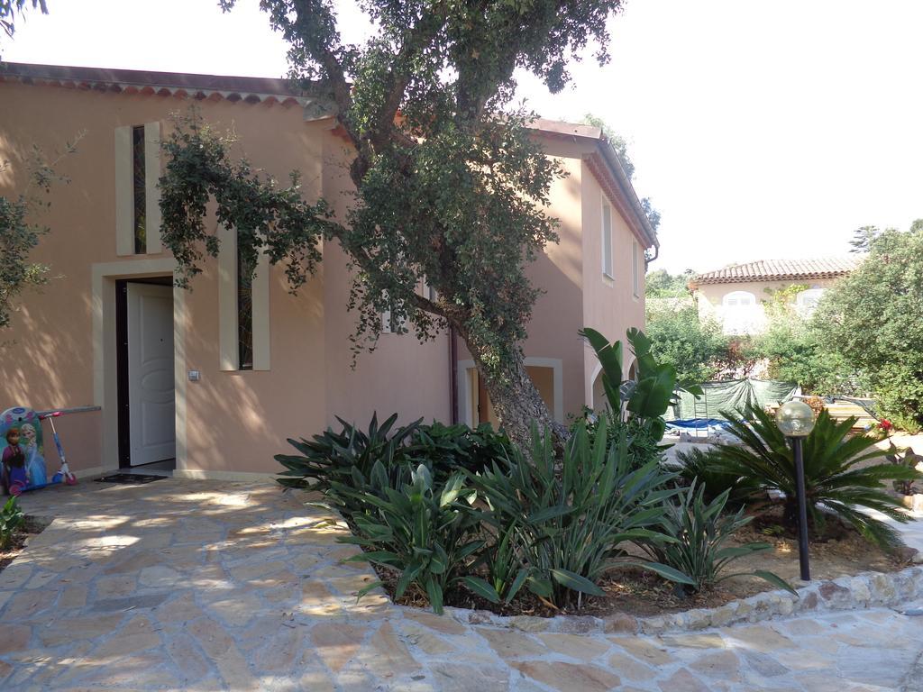 Appartement Villa Angelina Grimaud Exterior photo